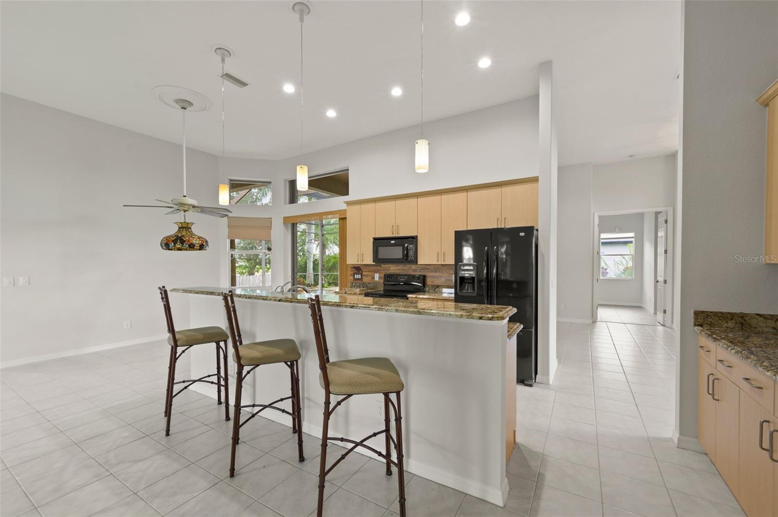 2727 NW 45TH PL, CAPE CORAL, FL — photo 3