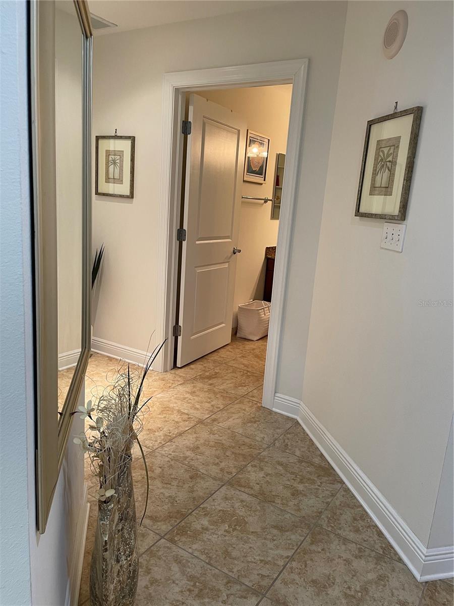 628 CLEVELAND ST #1002, CLEARWATER, FL — photo 27