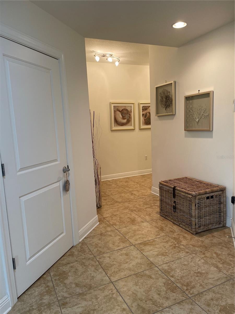 628 CLEVELAND ST #1002, CLEARWATER, FL — photo 28