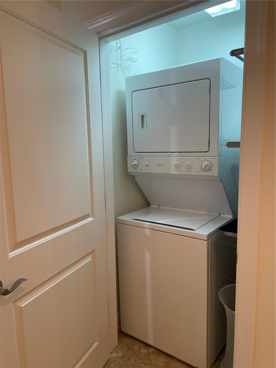 628 CLEVELAND ST #1002, CLEARWATER, FL — photo 29