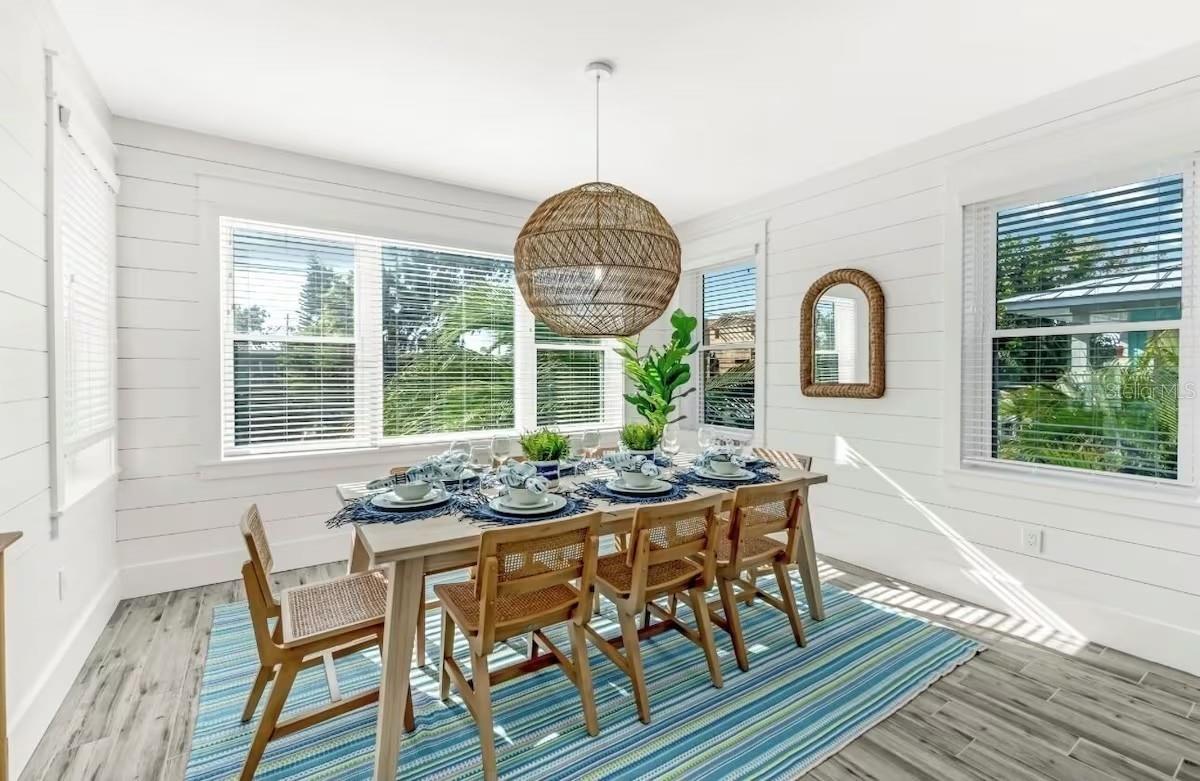 2403 AVENUE C, BRADENTON BEACH, FL — photo 14