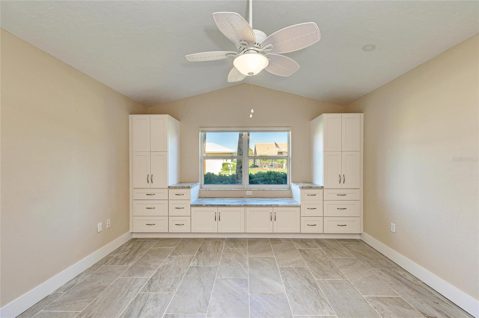1679 VALLEY DR, VENICE, FL — photo 47
