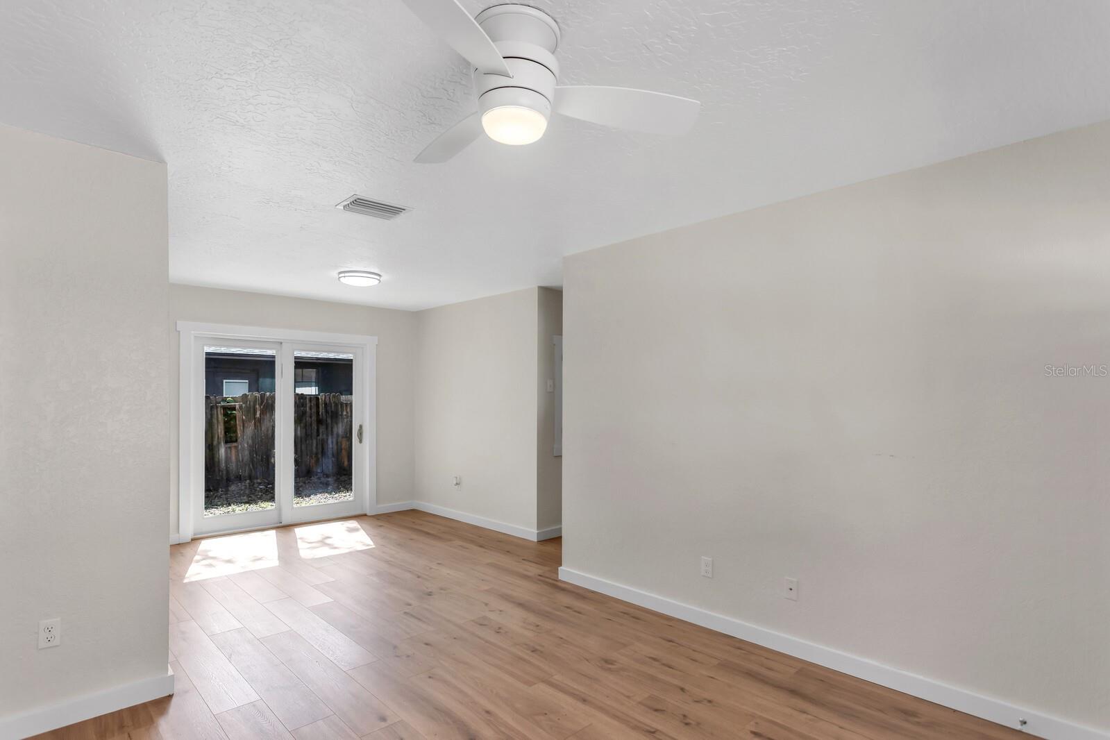 14717 SUNSET ST, CLEARWATER, FL — photo 8