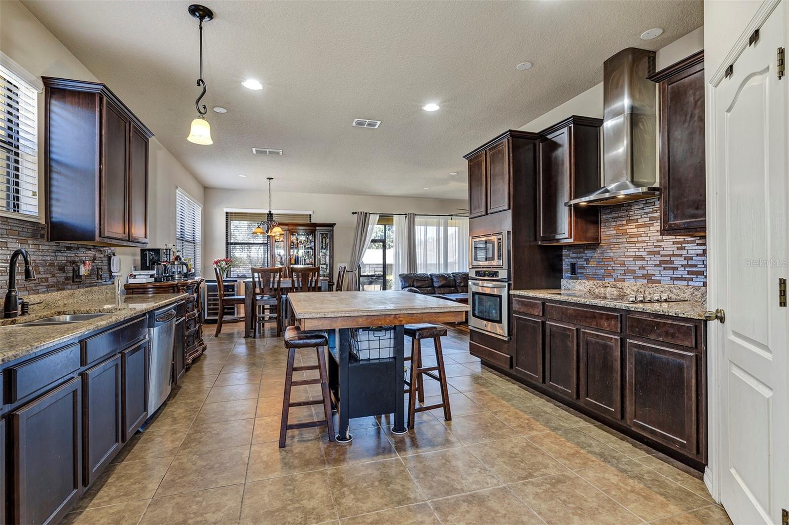 10820 WYANDOTTE DR, CLERMONT, FL — photo 16