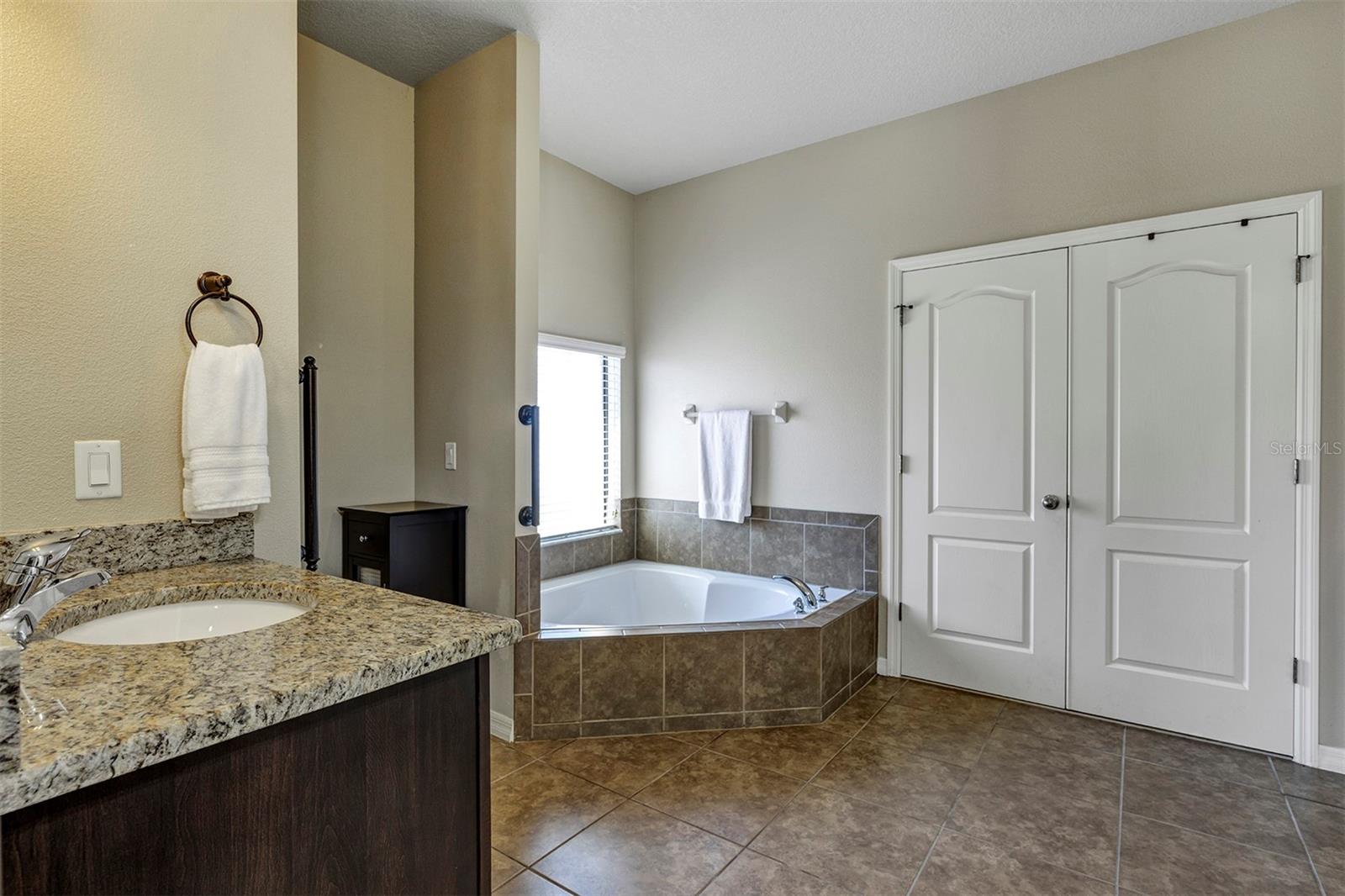 10820 WYANDOTTE DR, CLERMONT, FL — photo 38