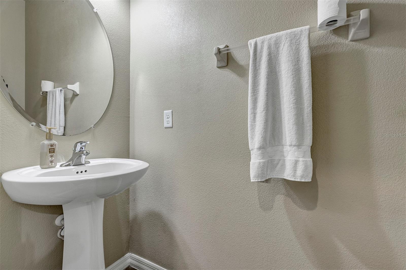 10820 WYANDOTTE DR, CLERMONT, FL — photo 41