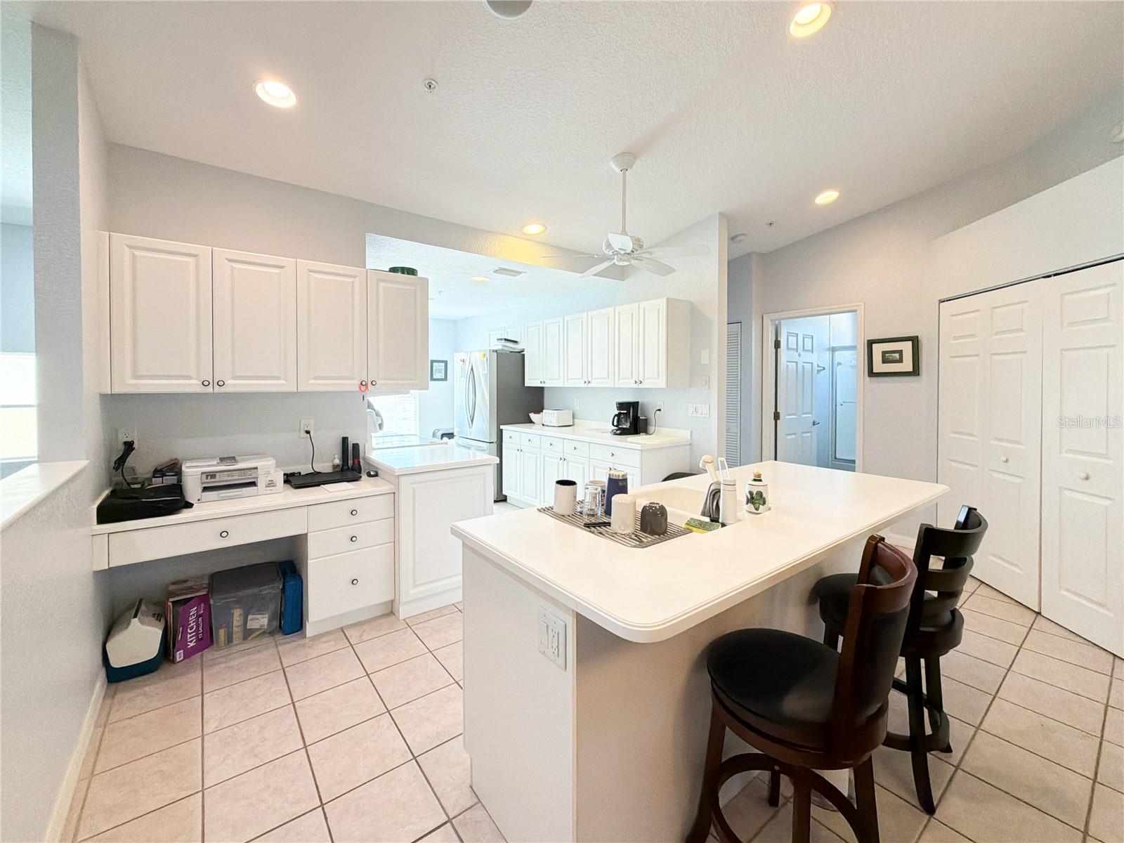 7158 STRAND CIR, BRADENTON, FL — photo 8