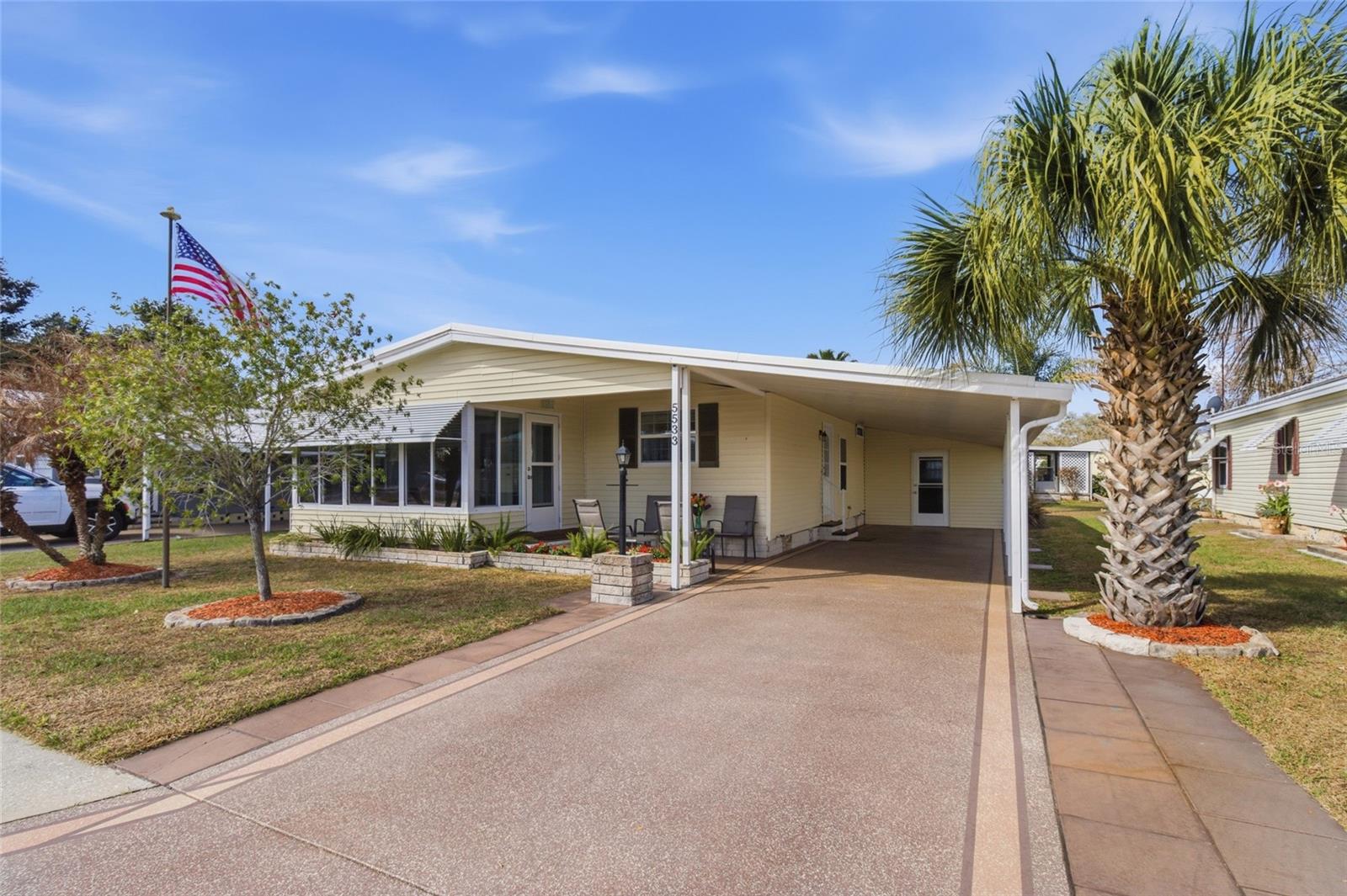 5533 REGAL WAY, ZEPHYRHILLS, FL — photo 2