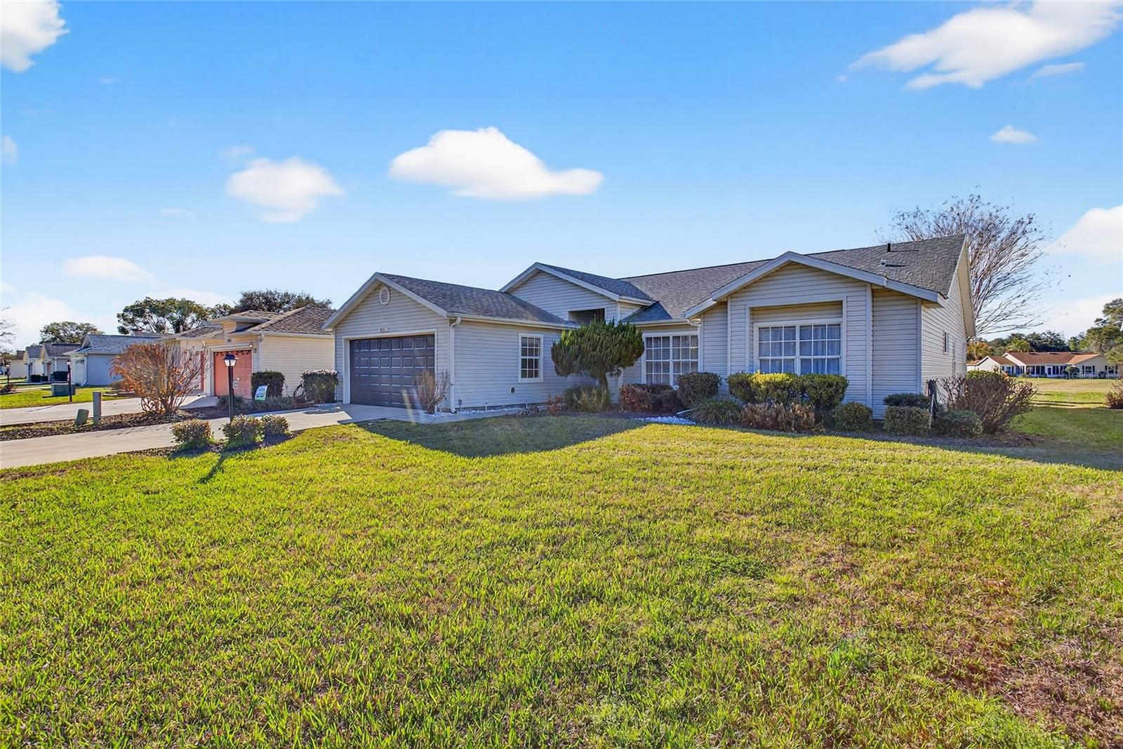 25113 RIVERWALK DR, LEESBURG, FL — photo 4