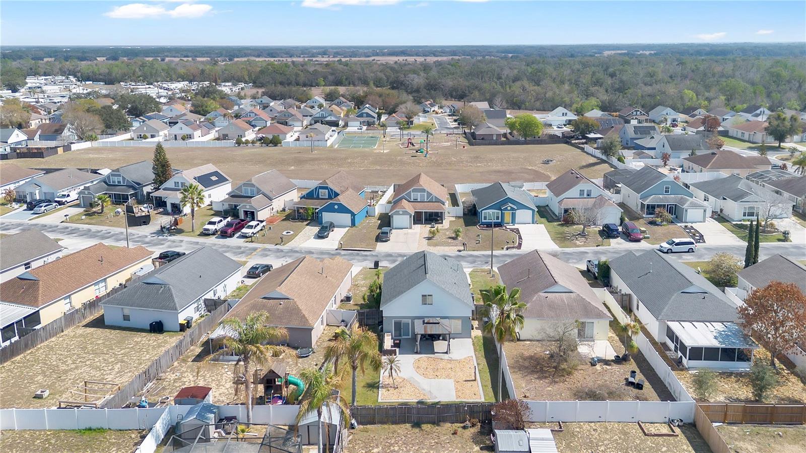 805 BELVOIR DR, DAVENPORT, FL — photo 33