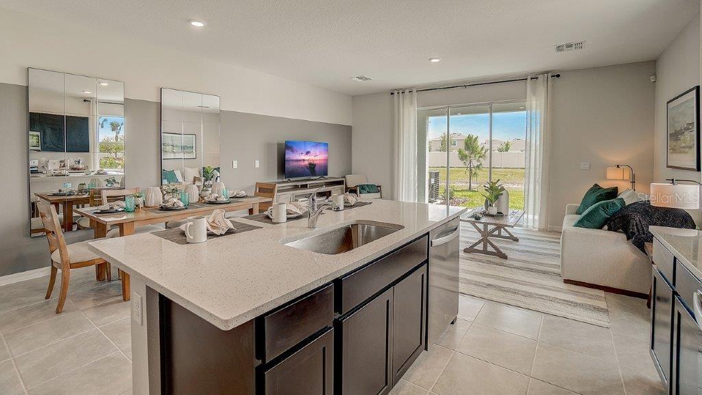 32505 MIDSUMMER NIGHT LN, WESLEY CHAPEL, FL — photo 11