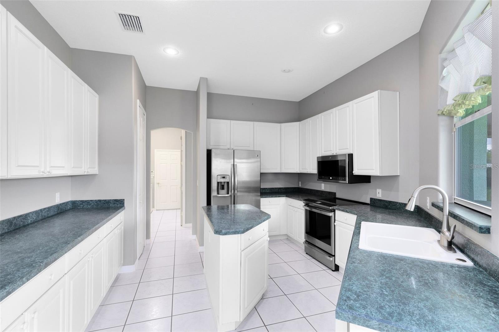 5204 HAMMOCK POINTE CT, ST CLOUD, FL — photo 19