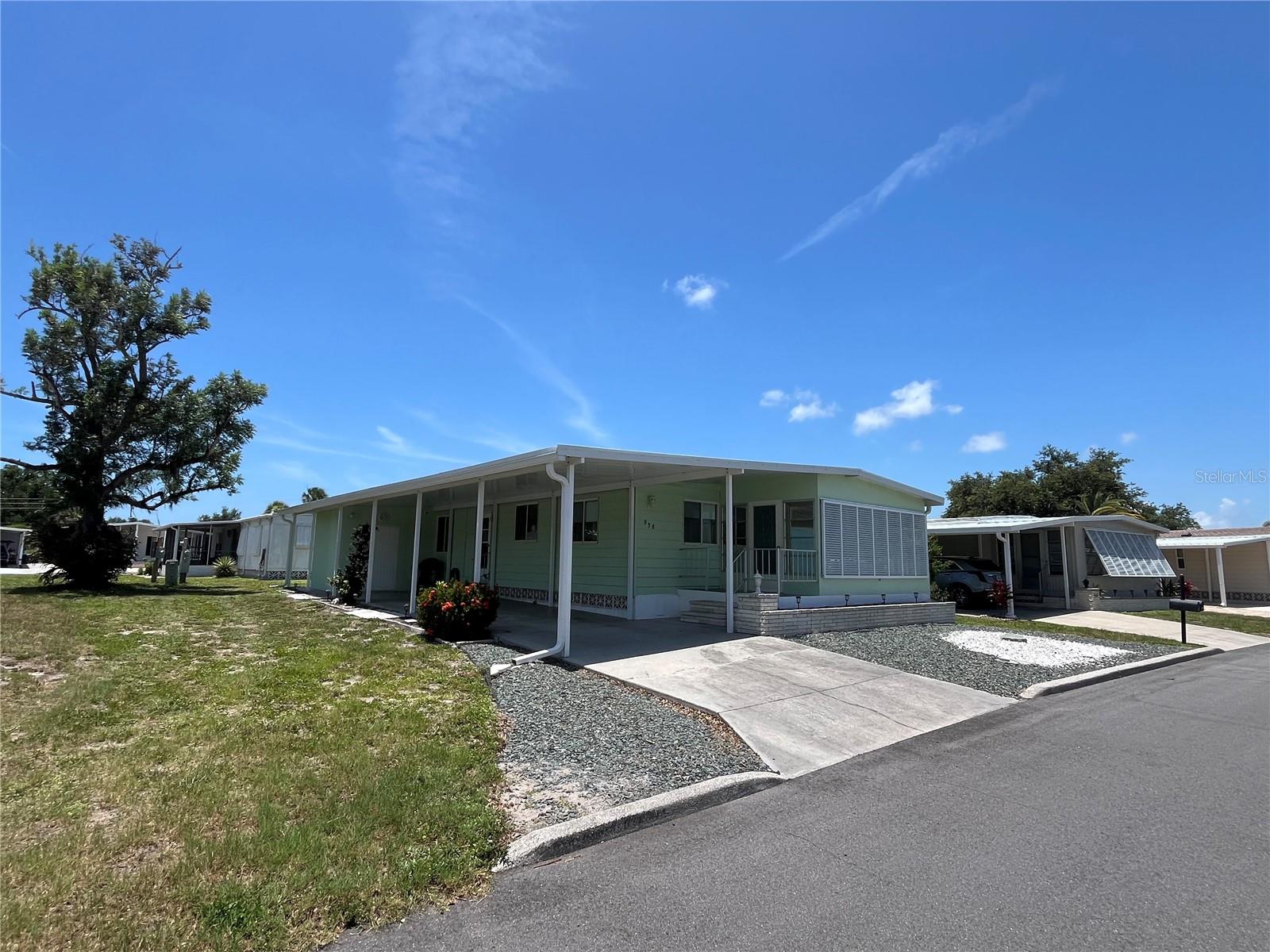 958 CORTINA BLVD, VENICE, FL — photo 2