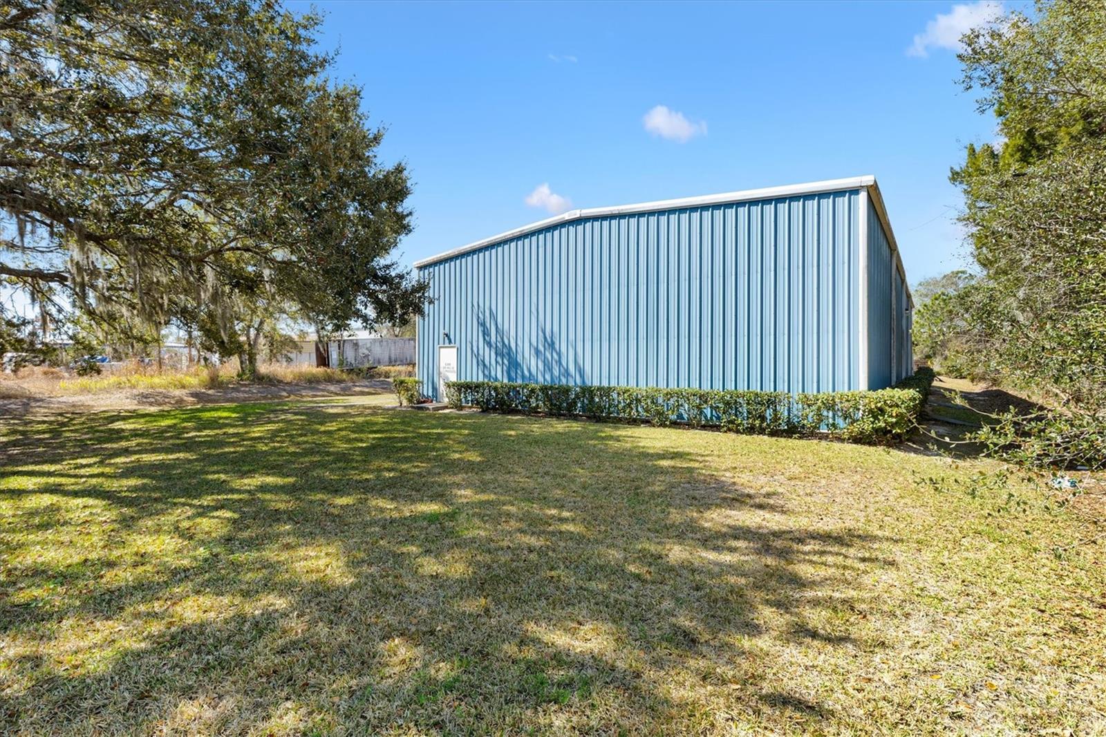 118 WEBER AVE, LEESBURG, FL — photo 48