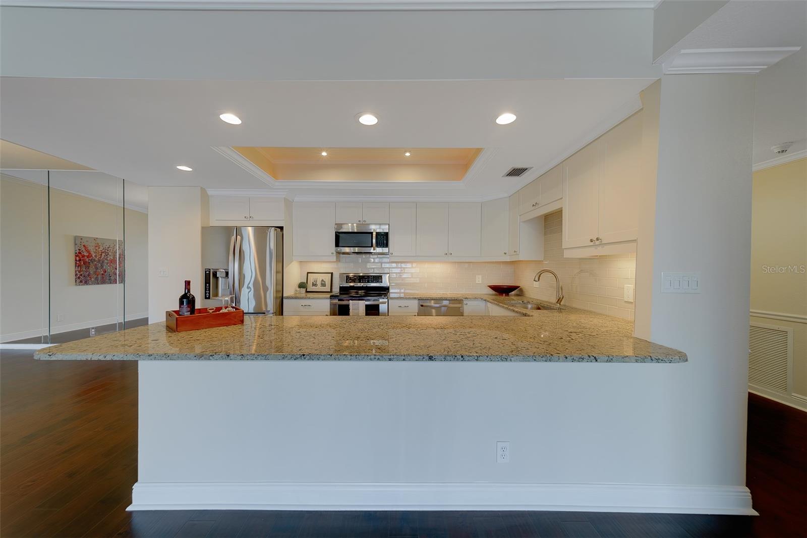 8 BELLEVIEW BLVD #308, BELLEAIR, FL — photo 4