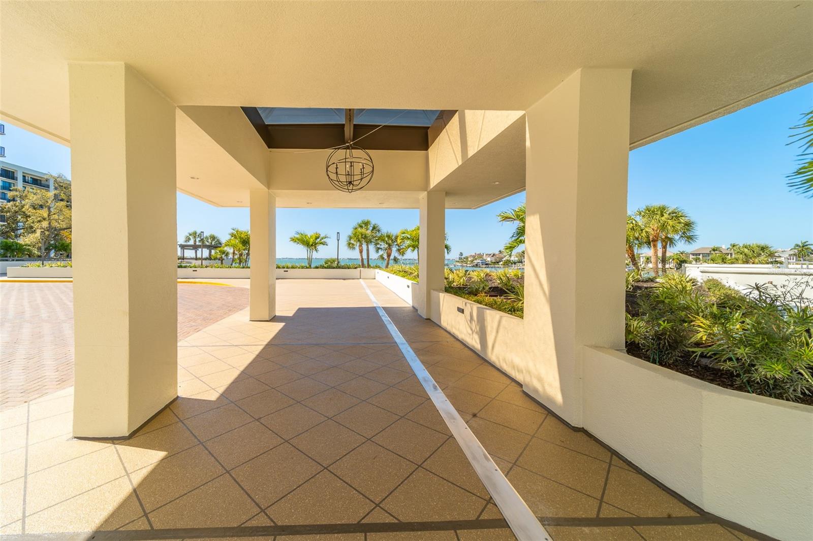 8 BELLEVIEW BLVD #308, BELLEAIR, FL — photo 81