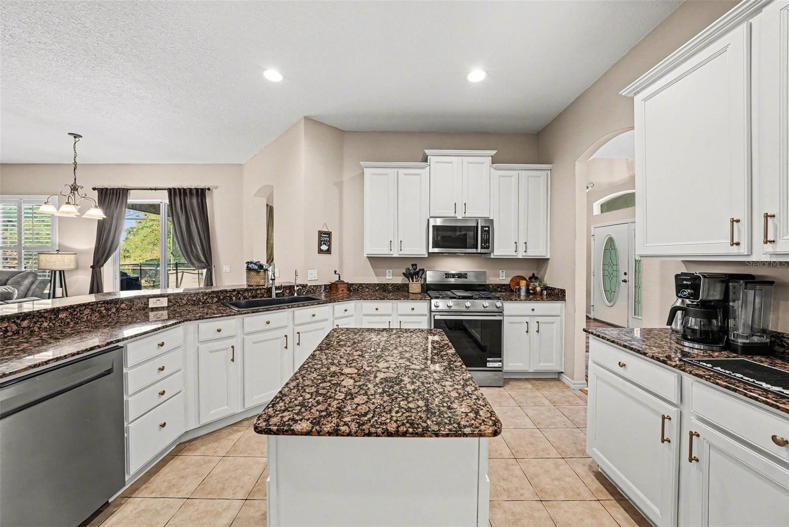 12251 CREEK EDGE DR, RIVERVIEW, FL — photo 11