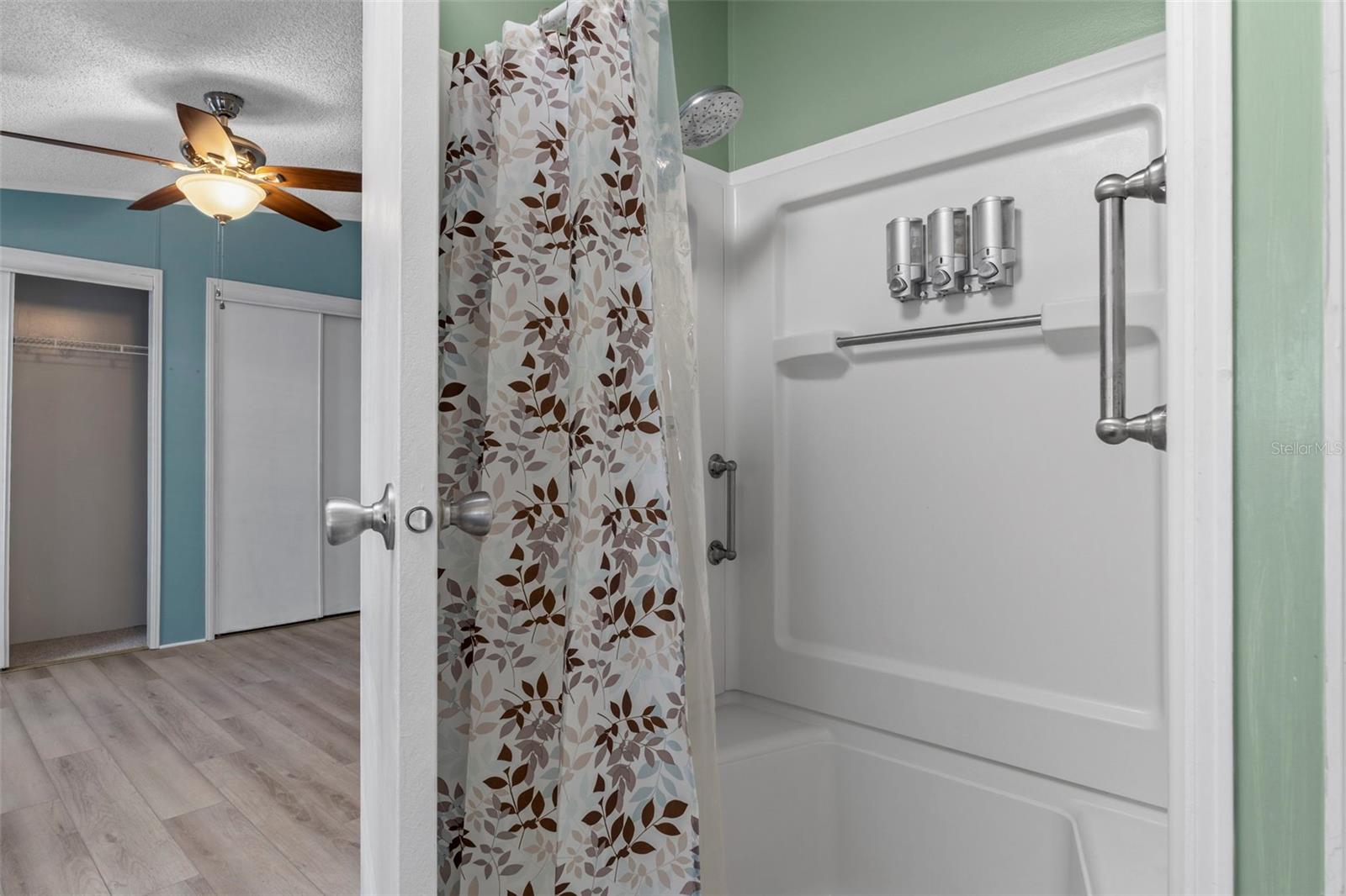 2805 KINGSWOOD CIR, BROOKSVILLE, FL — photo 28