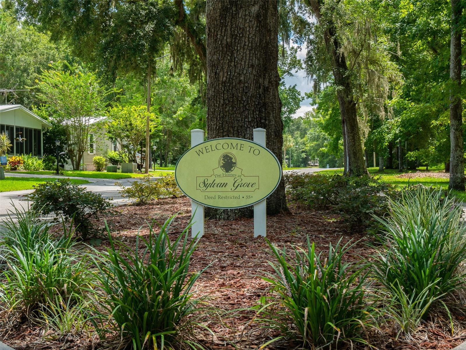 2805 KINGSWOOD CIR, BROOKSVILLE, FL — photo 40