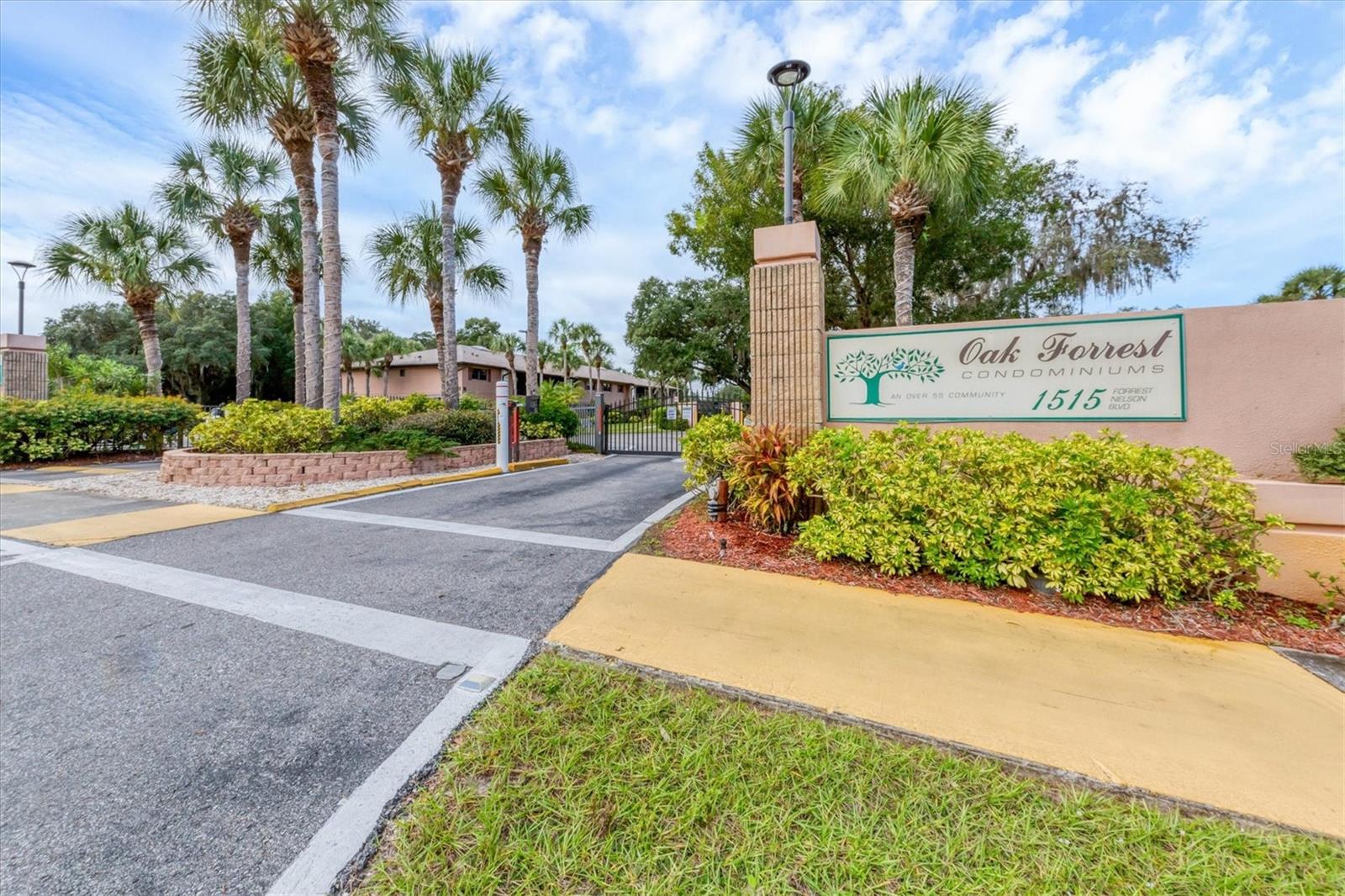1515 FORREST NELSON BLVD #P105, PORT CHARLOTTE, FL — photo 2