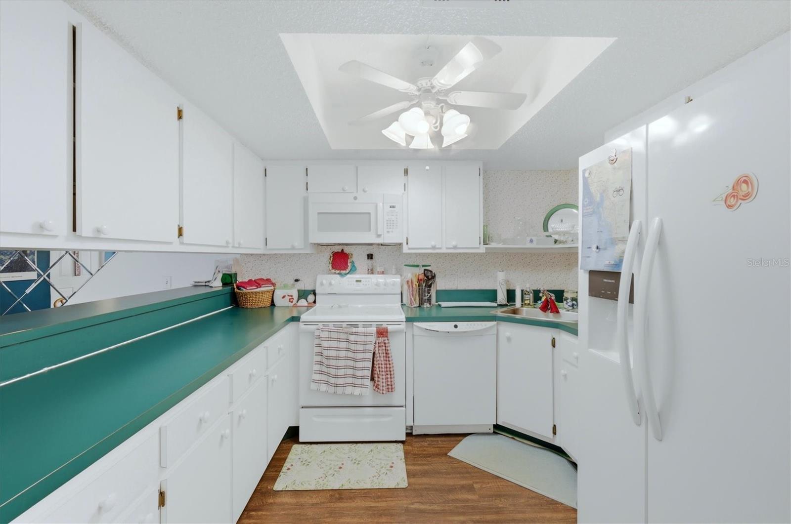 1515 FORREST NELSON BLVD #P105, PORT CHARLOTTE, FL — photo 12