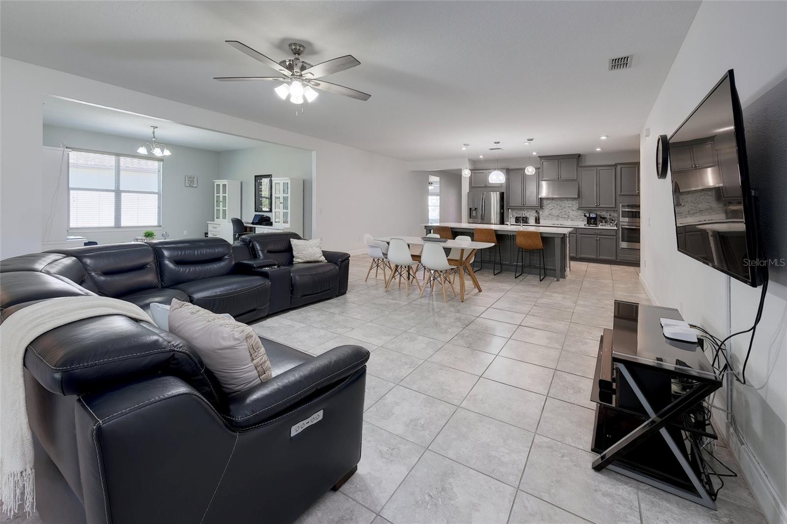 3081 AGOSTINO TER, KISSIMMEE, FL — photo 15