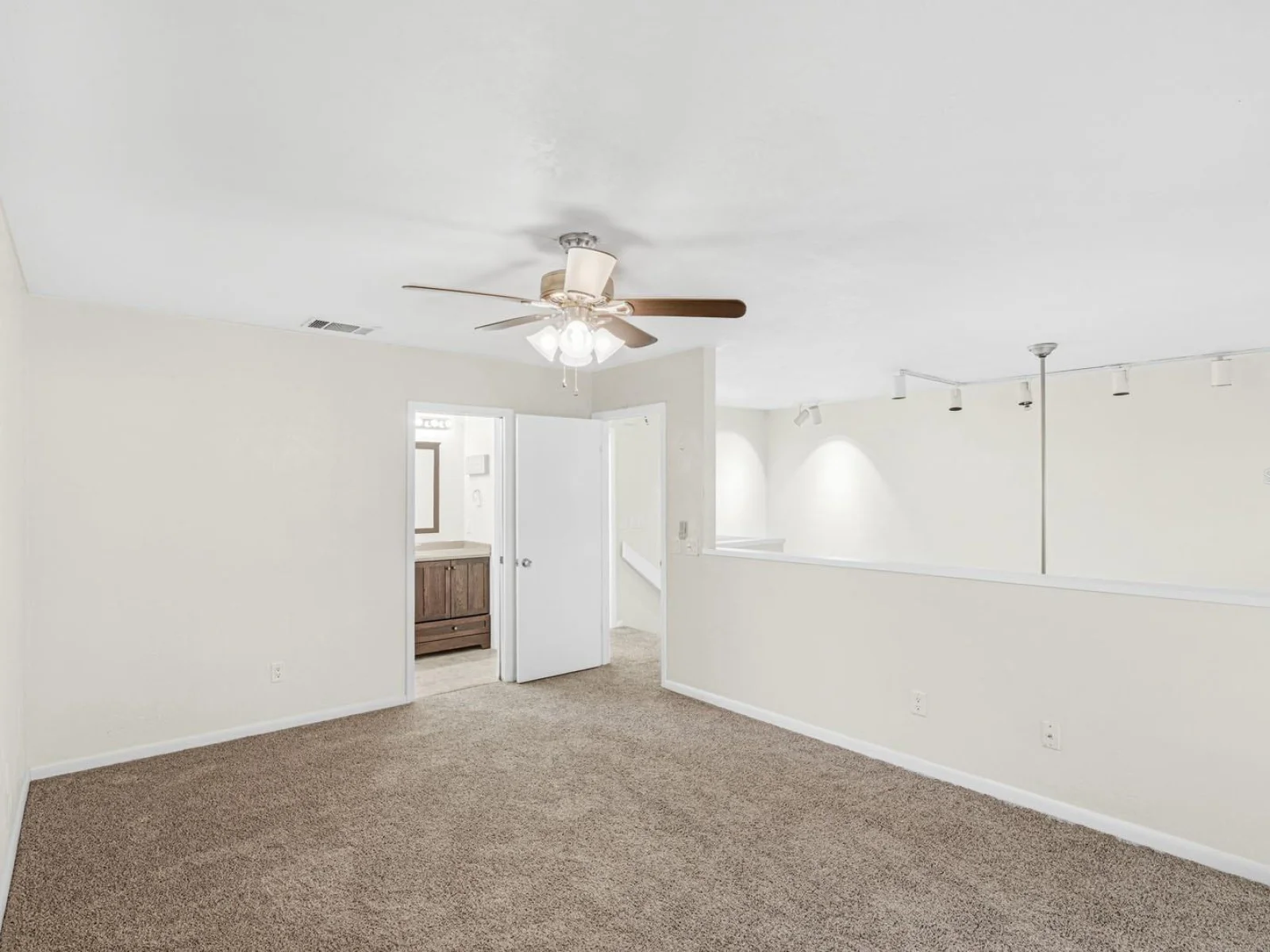 5528 SW 4TH PL #5528, GAINESVILLE, FL — photo 18