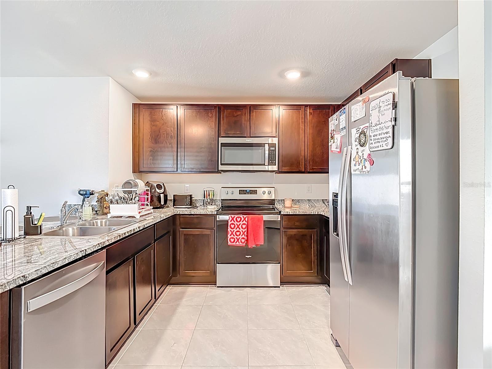 37501 SHARKS EYE LN, ZEPHYRHILLS, FL — photo 13