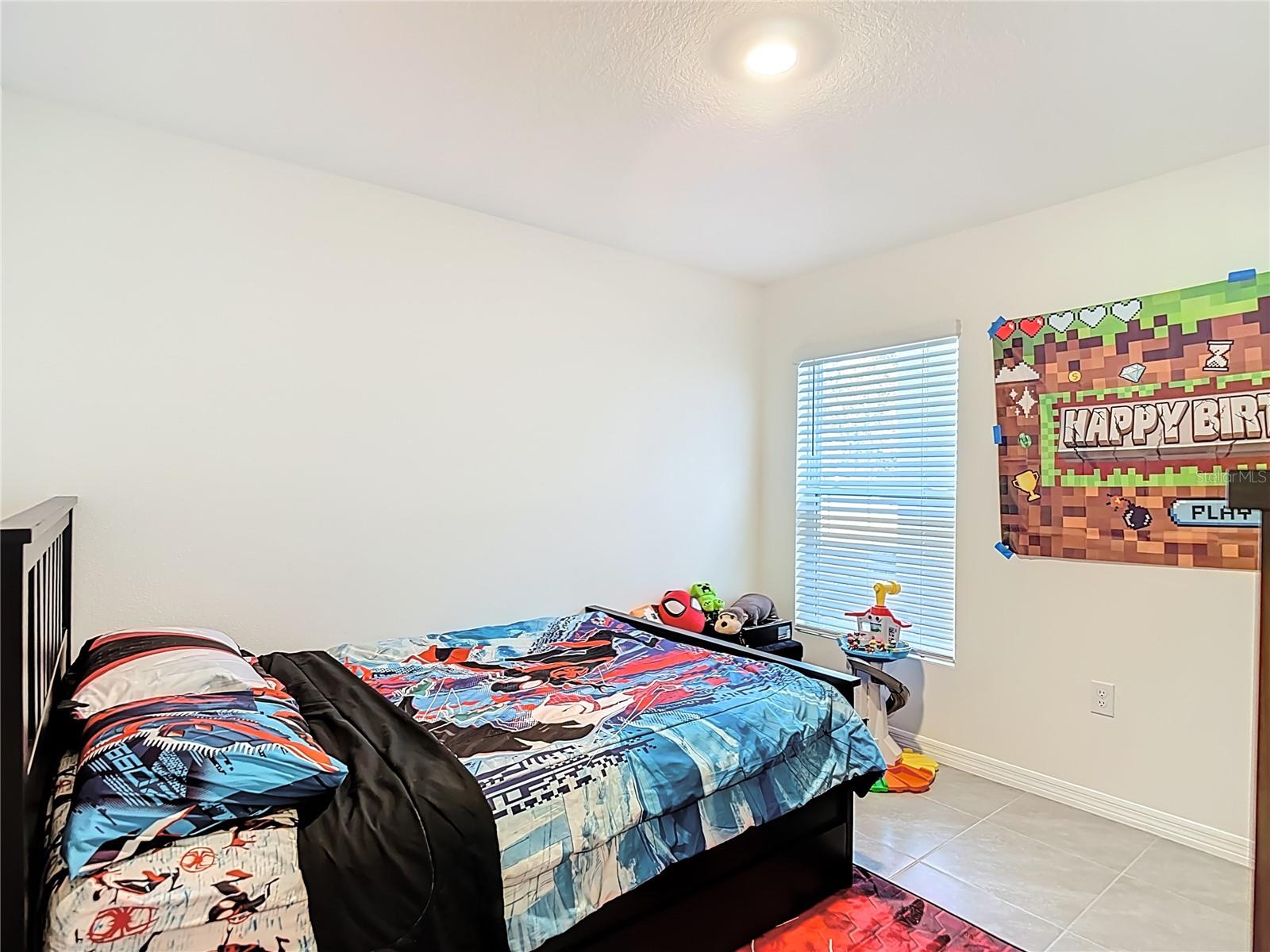 37501 SHARKS EYE LN, ZEPHYRHILLS, FL — photo 25