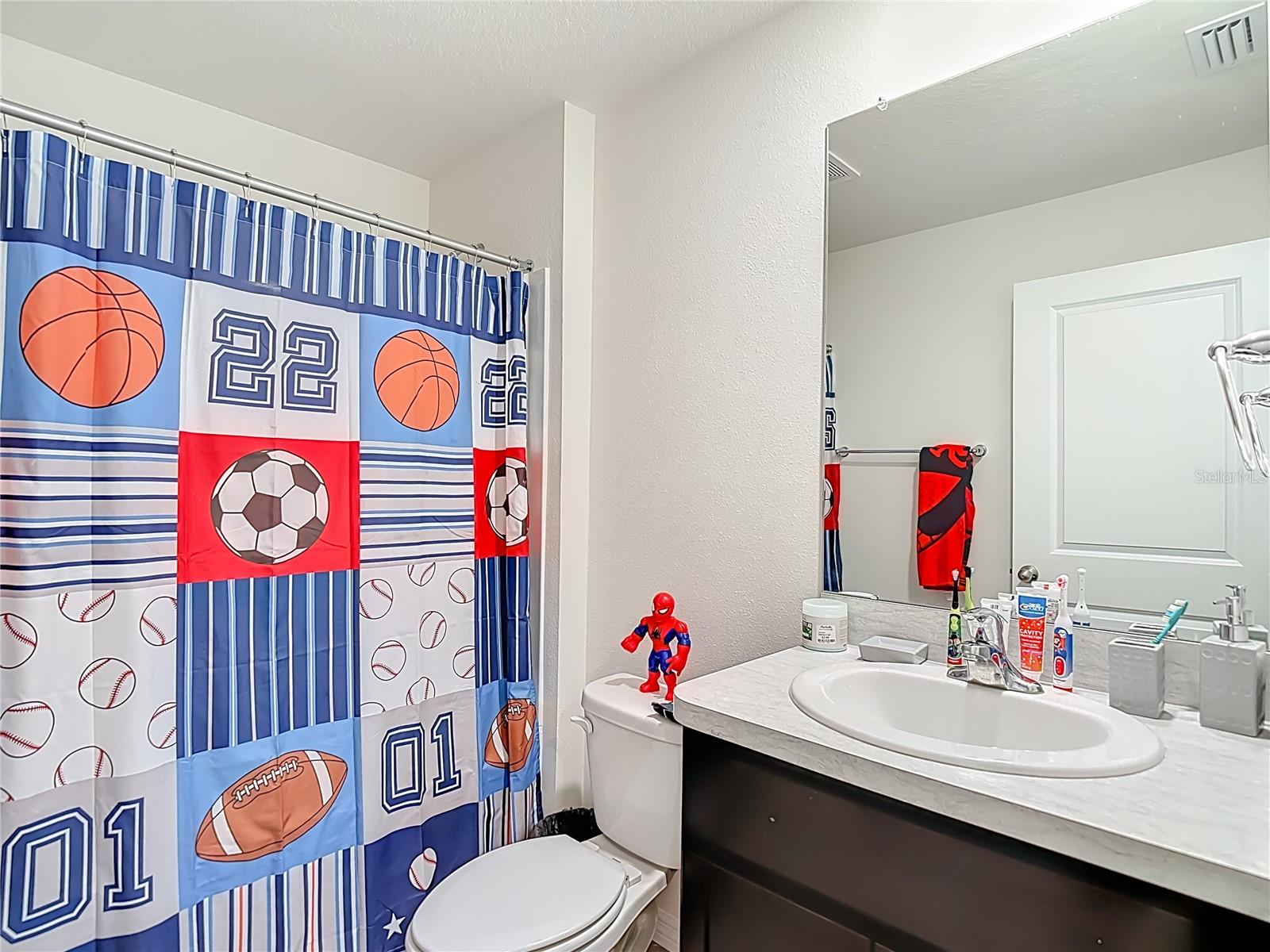 37501 SHARKS EYE LN, ZEPHYRHILLS, FL — photo 28