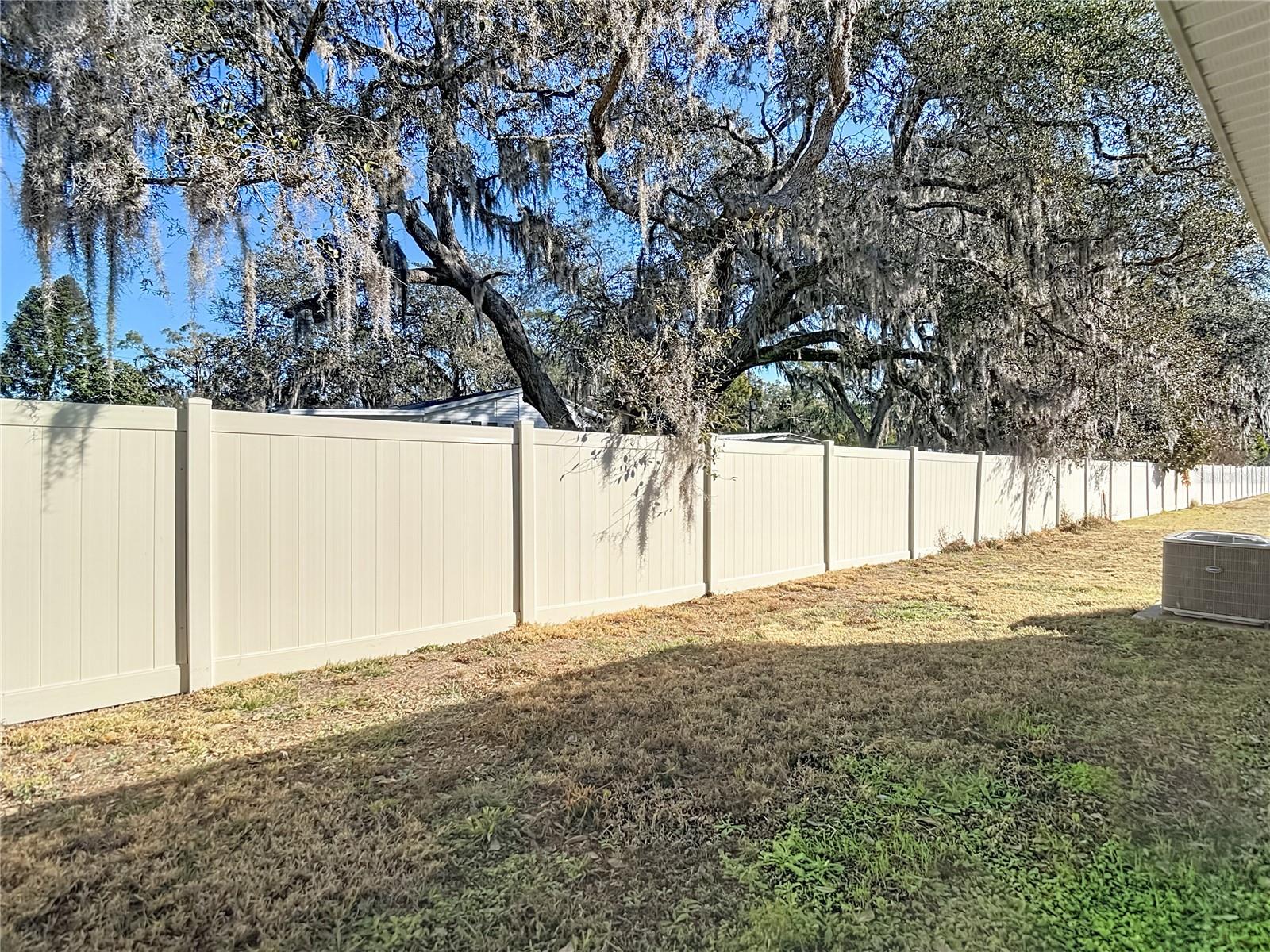 37501 SHARKS EYE LN, ZEPHYRHILLS, FL — photo 39