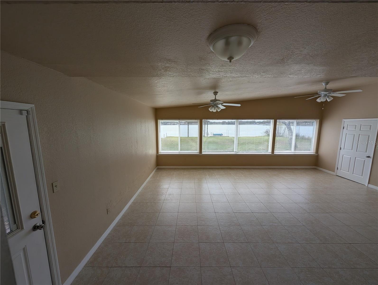 6517 WALTON WAY, TAMPA, FL — photo 19