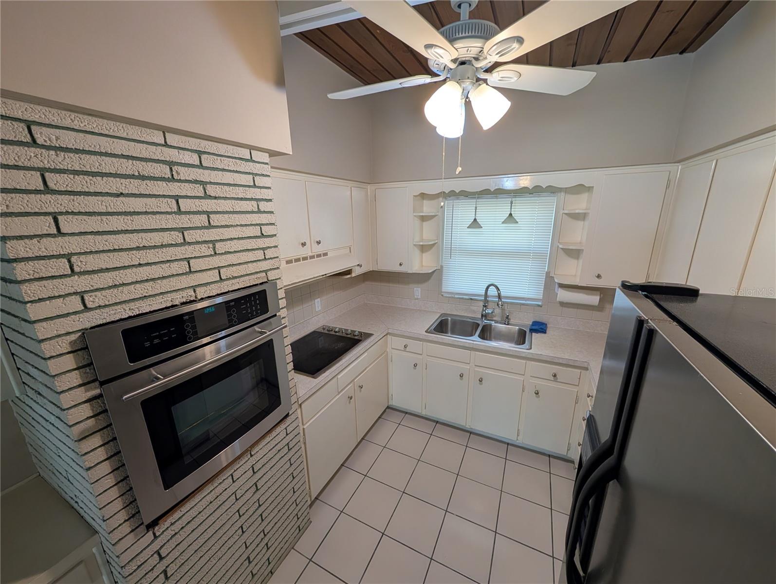 6517 WALTON WAY, TAMPA, FL — photo 34