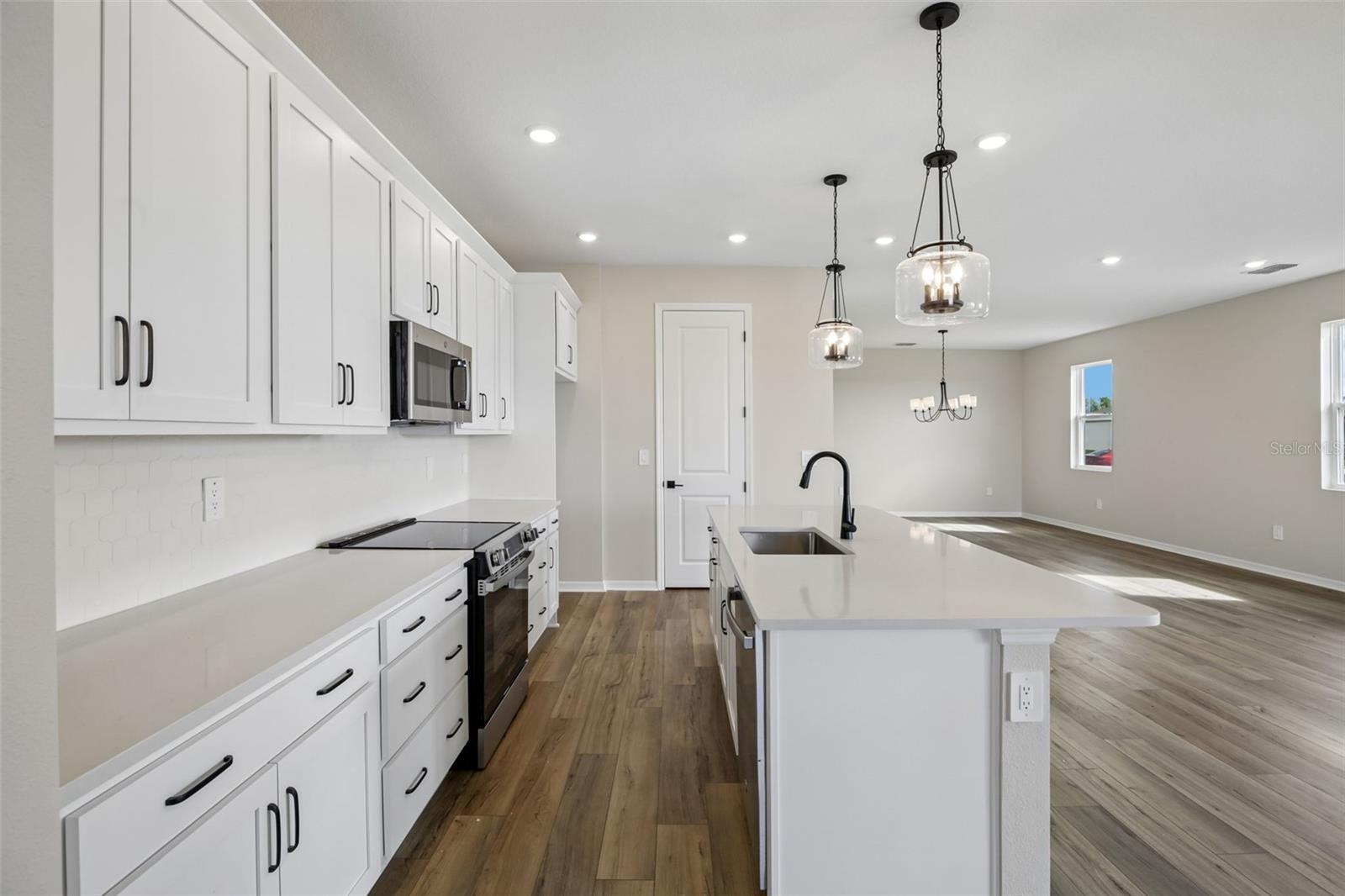 5935 FRESH FLORA DR, WIMAUMA, FL — photo 15
