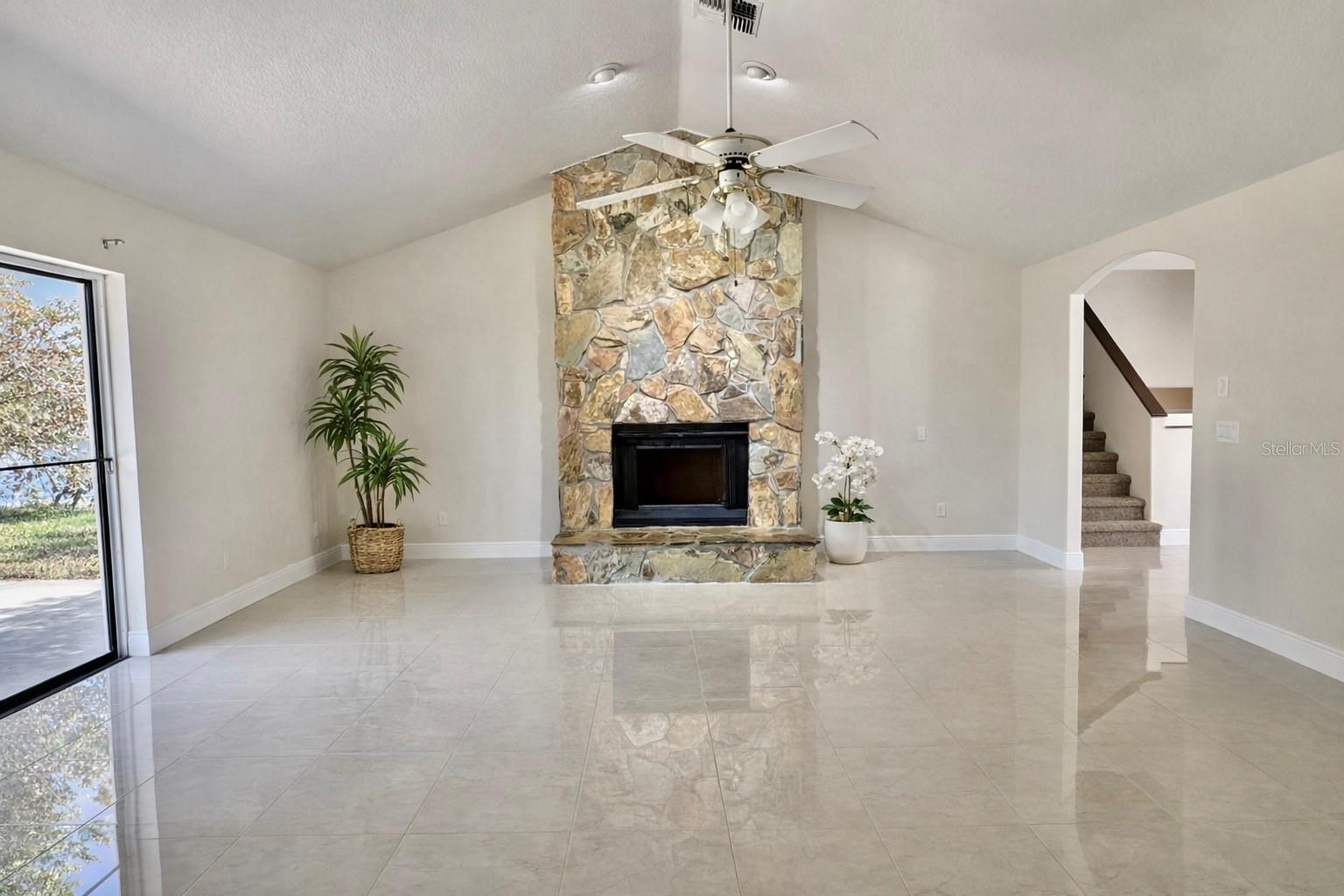 513 BAR DR, POINCIANA, FL — photo 3