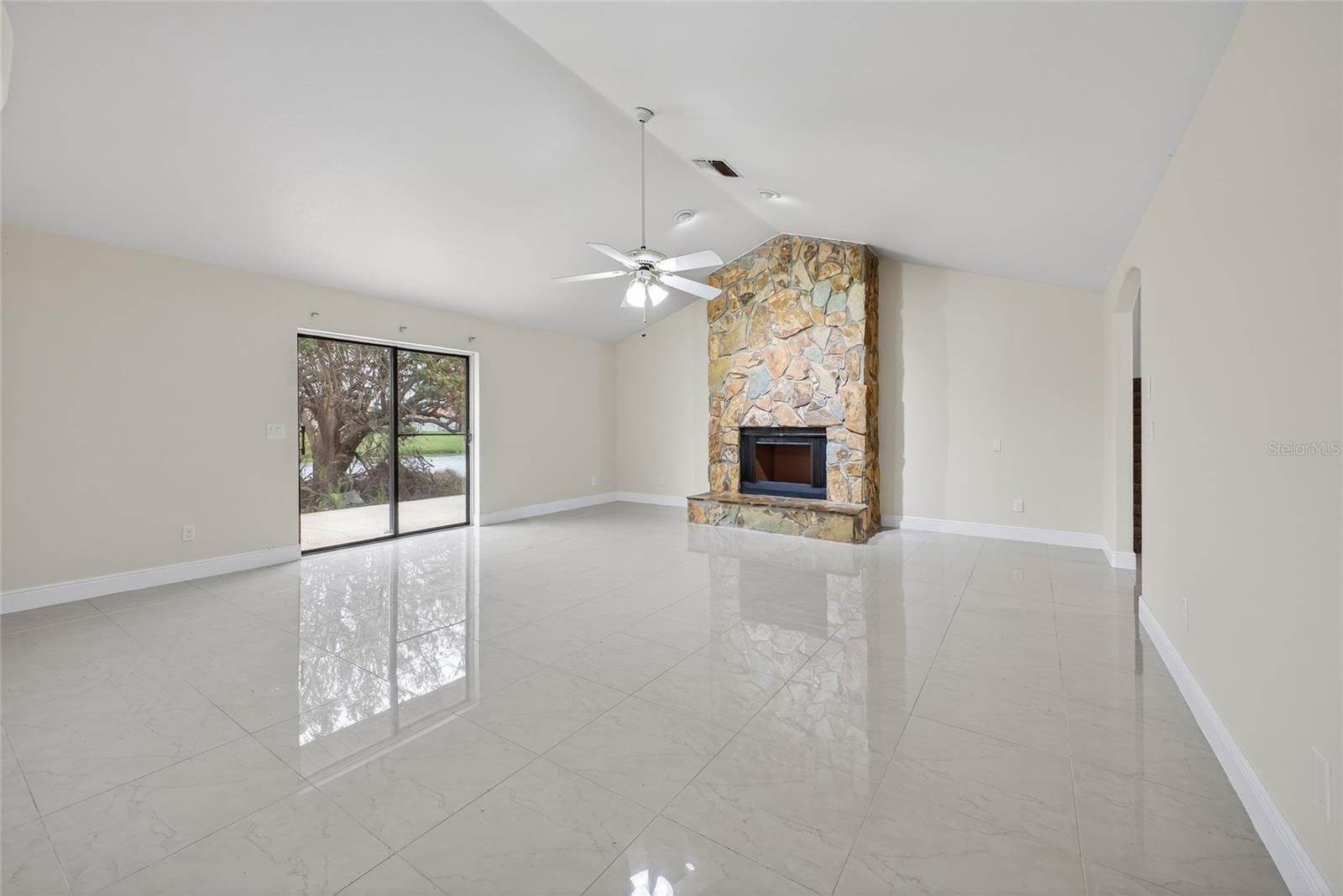 513 BAR DR, POINCIANA, FL — photo 19