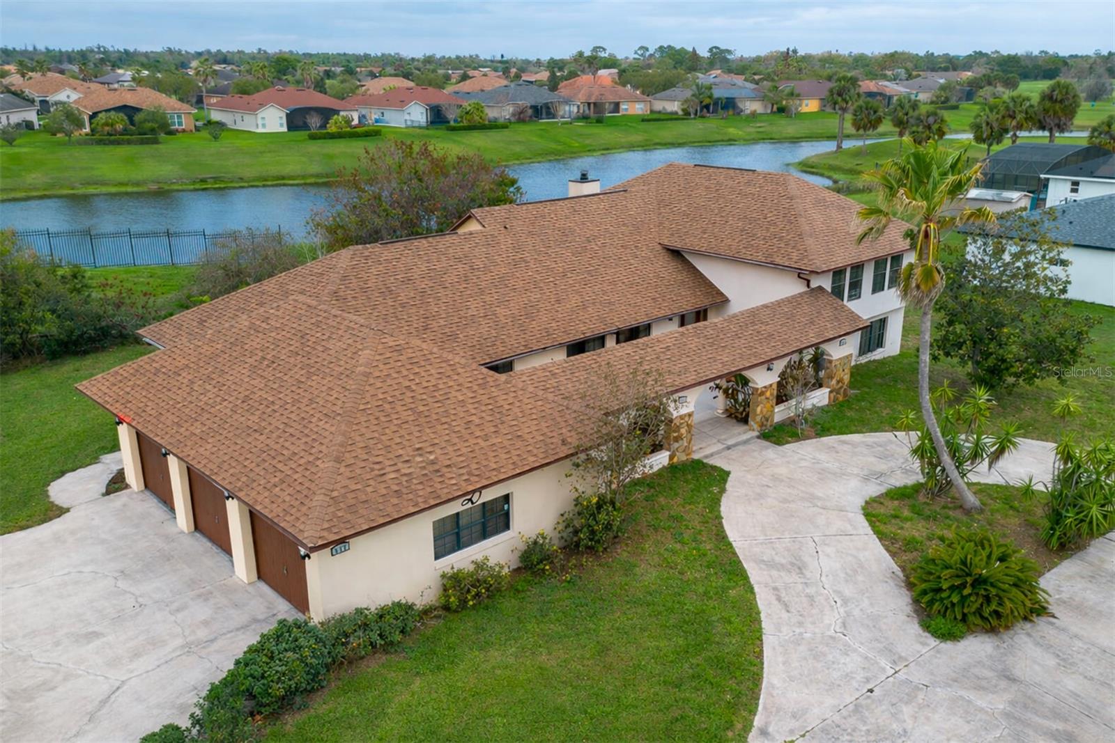 513 BAR DR, POINCIANA, FL — photo 2