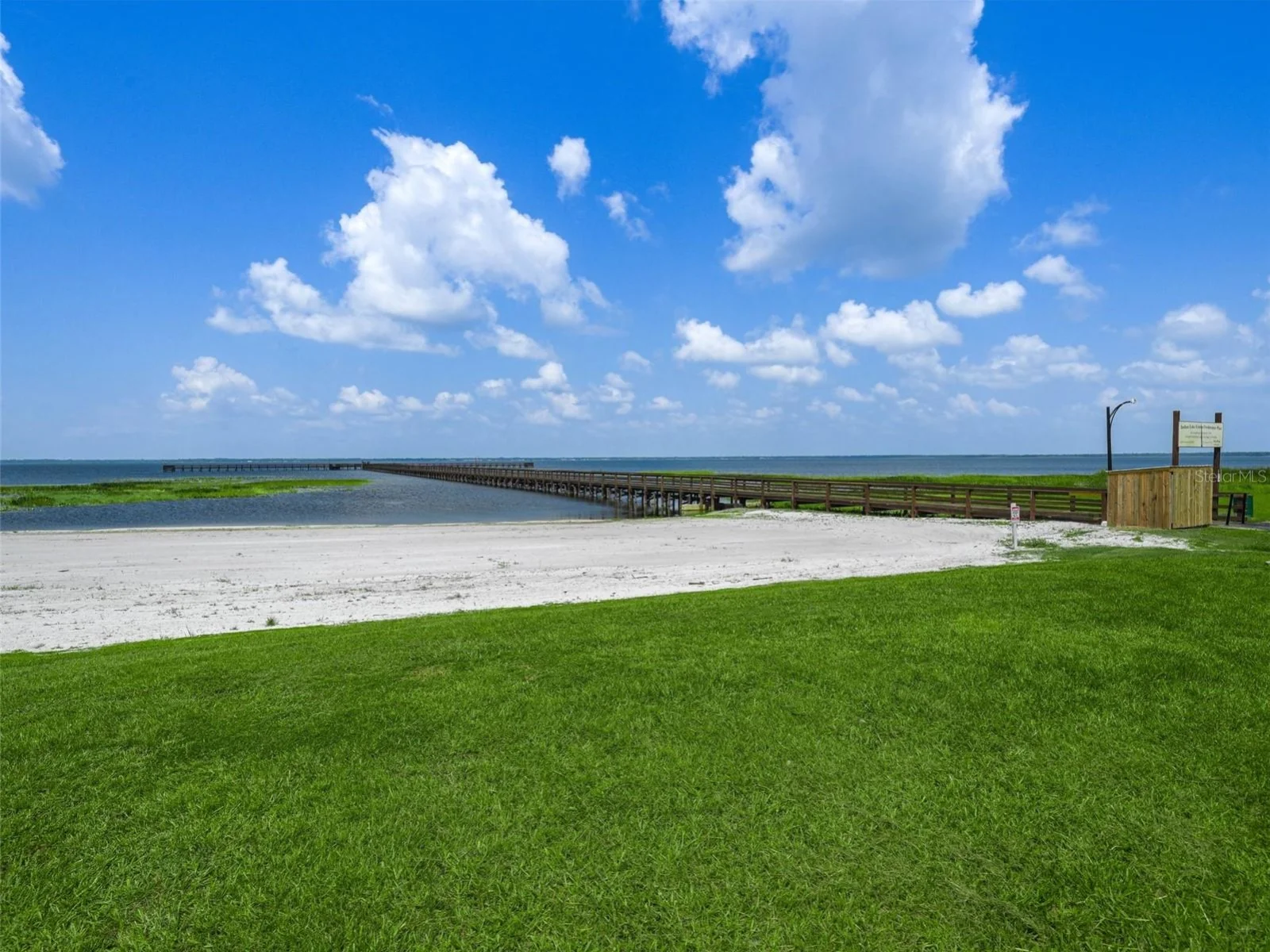 416 BOUGAINVILLE DR, INDIAN LAKE ESTATES, FL — photo 40