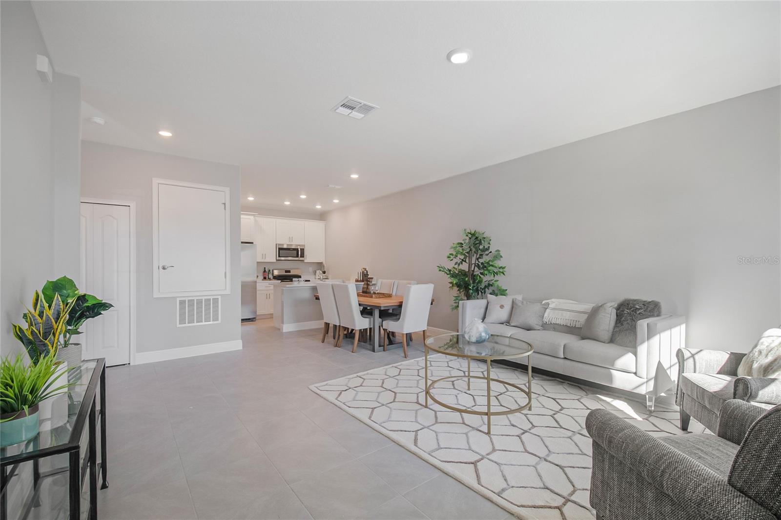 1748 CORIANDER DR, KISSIMMEE, FL — photo 4