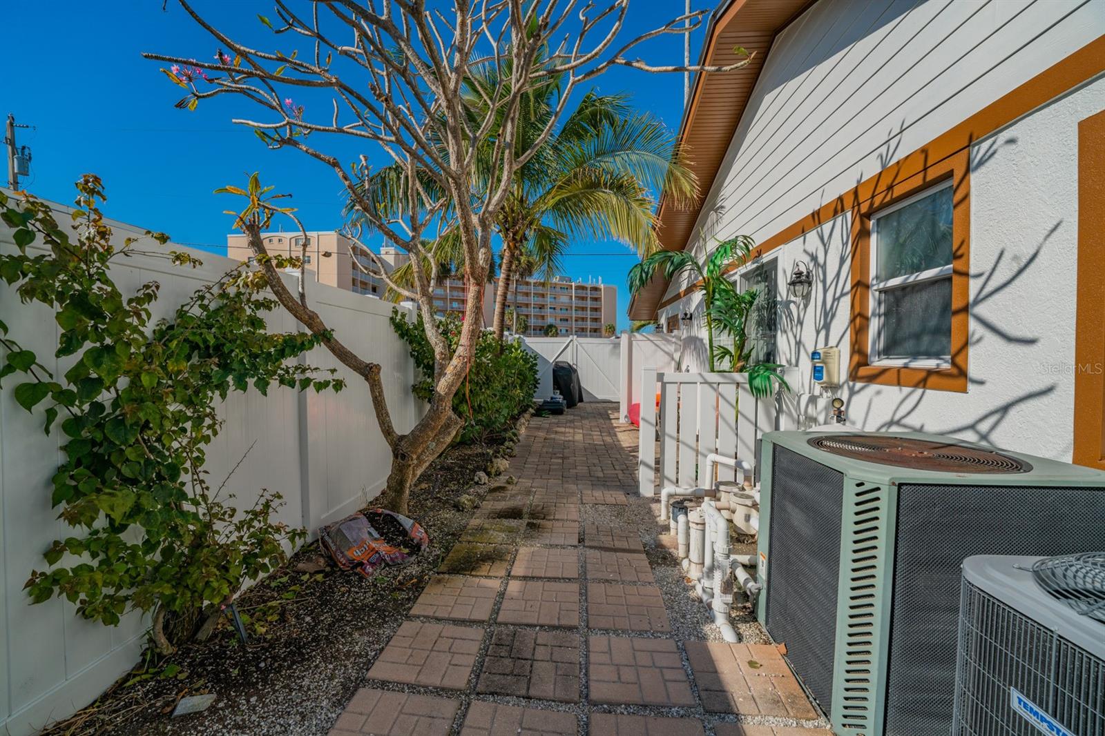 201 54TH ST, HOLMES BEACH, FL — photo 49