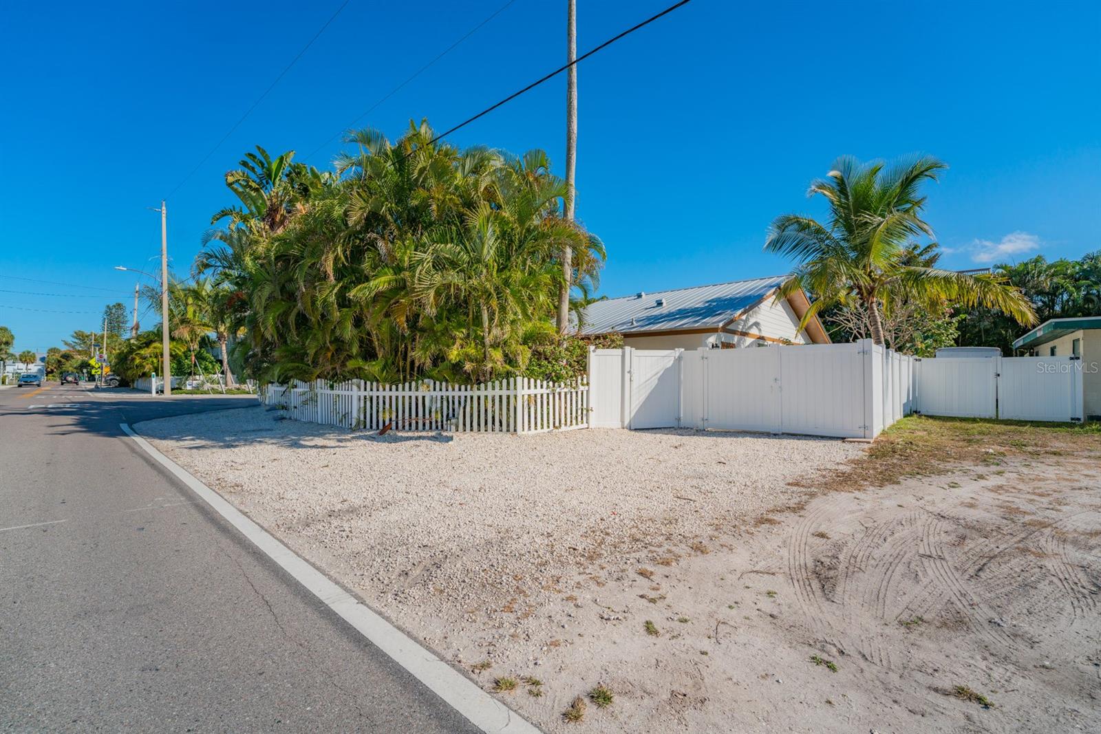 201 54TH ST, HOLMES BEACH, FL — photo 86