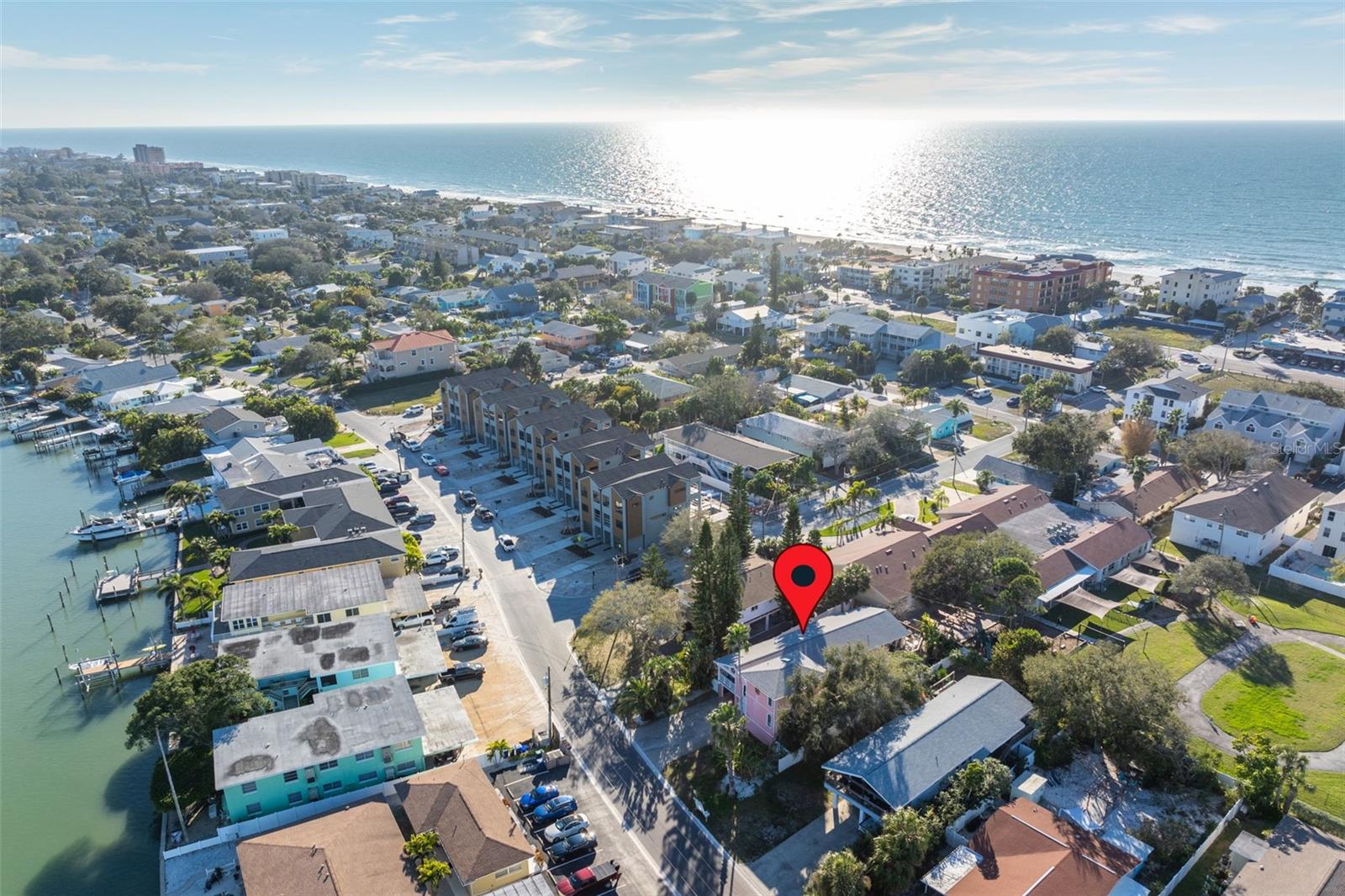 2302 BAY BLVD, INDIAN ROCKS BEACH, FL — photo 2
