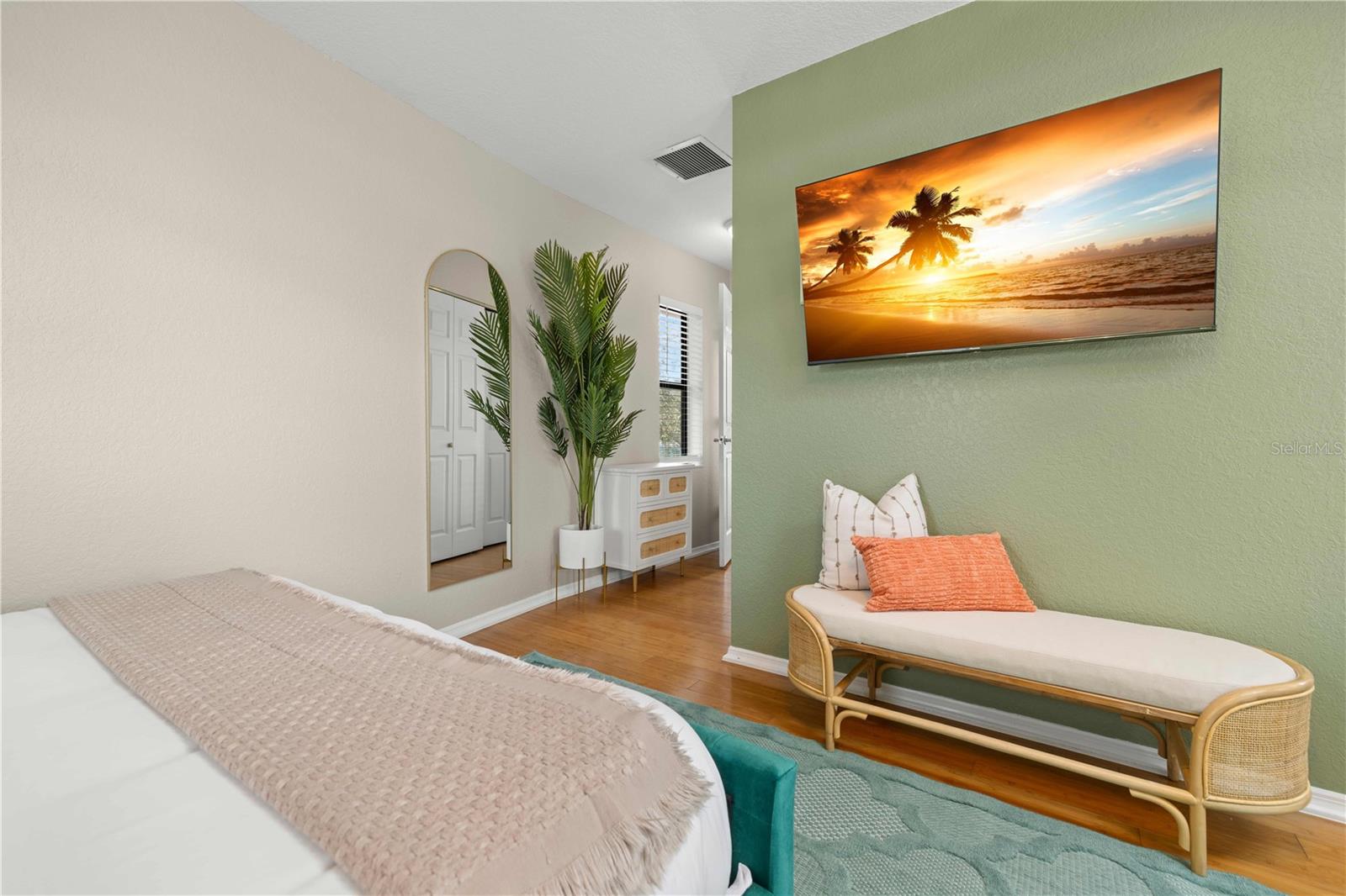 2302 BAY BLVD, INDIAN ROCKS BEACH, FL — photo 31