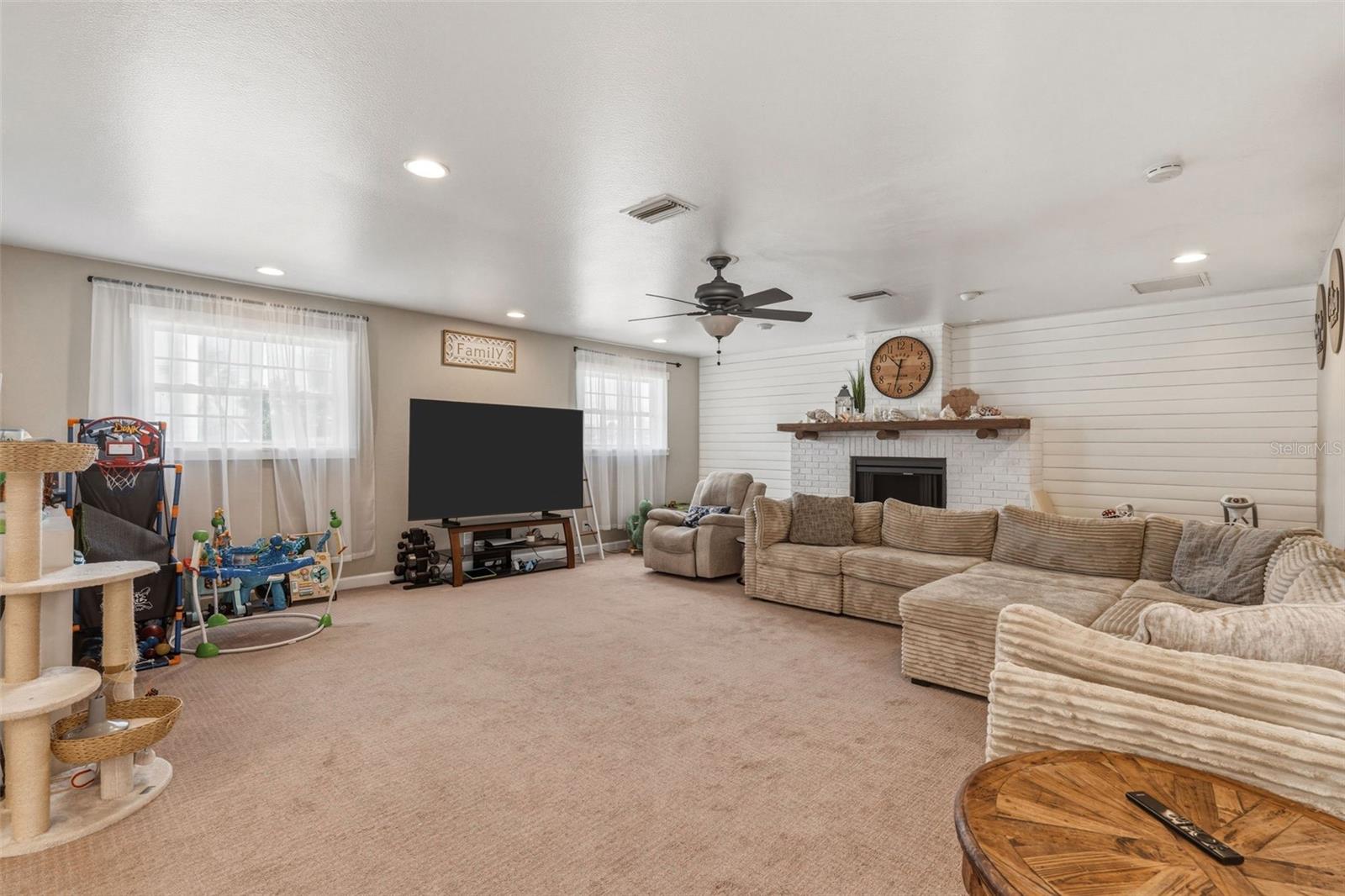 101 MARLIN DR, PUNTA GORDA, FL — photo 16