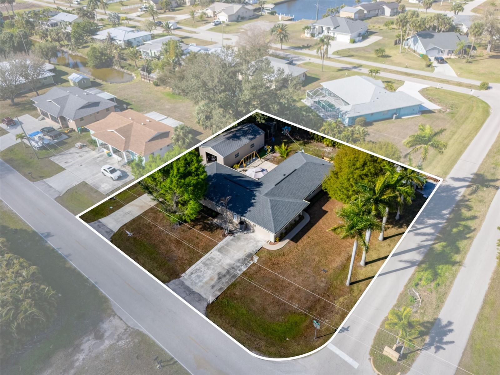 101 MARLIN DR, PUNTA GORDA, FL — photo 42