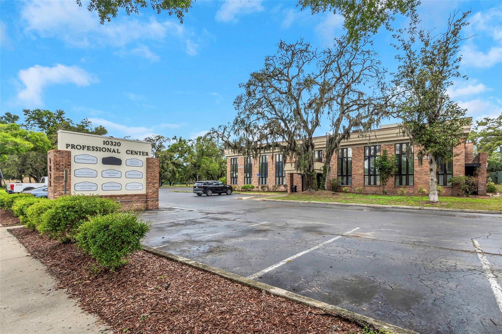 10320 N 56TH ST #200-210, TEMPLE TERRACE, FL