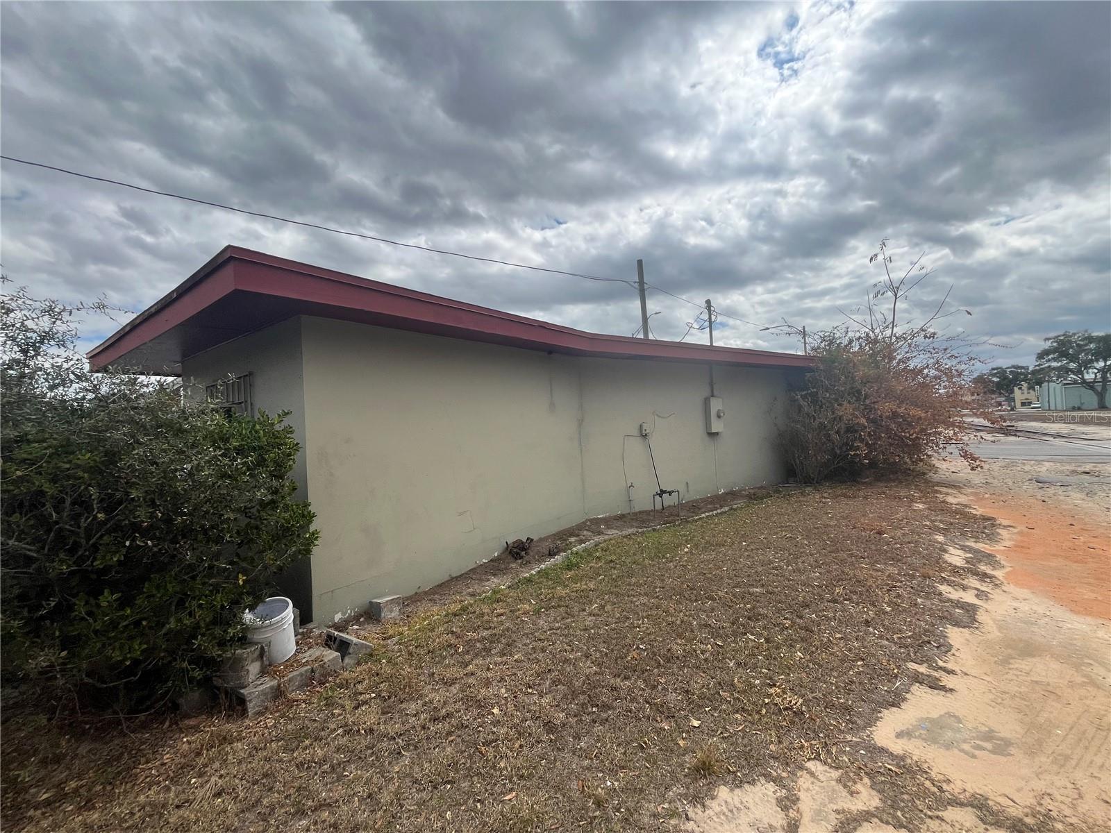 303 SCENIC HWY N, LAKE WALES, FL — photo 6