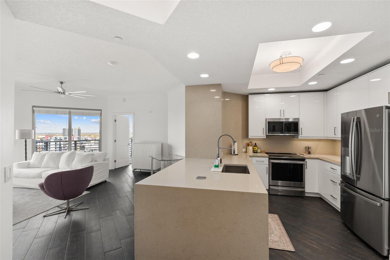 1209 E CUMBERLAND AVE #2103, TAMPA, FL — photo 4