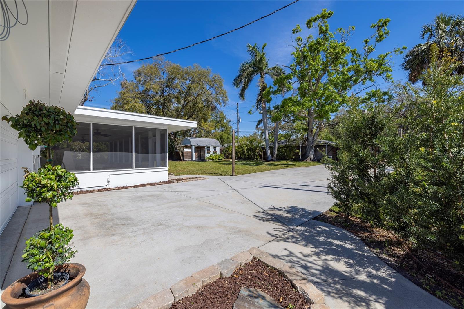 1433 PARK ST N, ST PETERSBURG, FL — photo 52