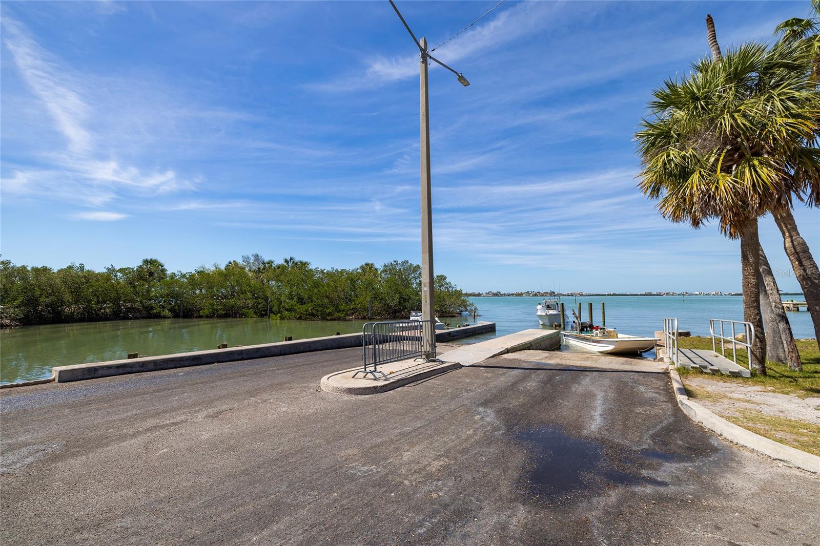 1433 PARK ST N, ST PETERSBURG, FL — photo 82